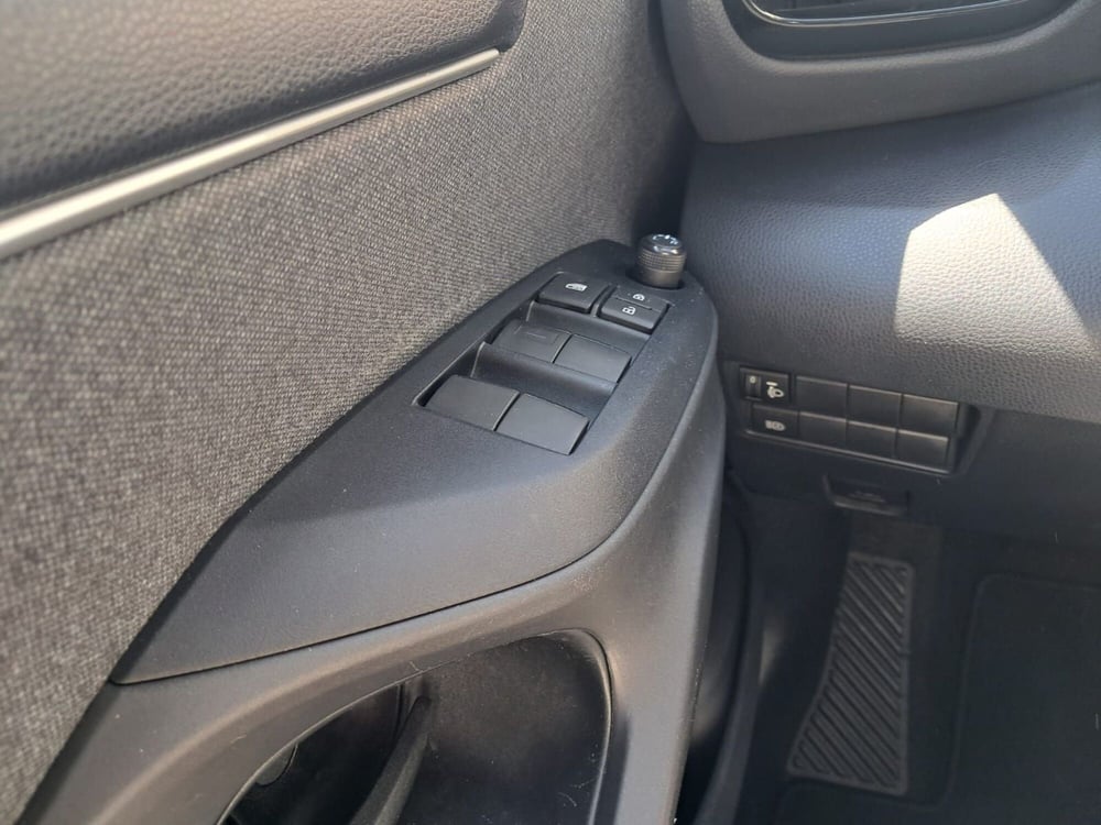 Toyota Yaris usata a Cagliari (19)