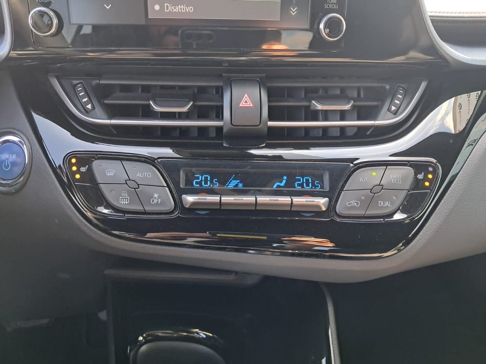 Toyota Yaris usata a Cagliari (18)