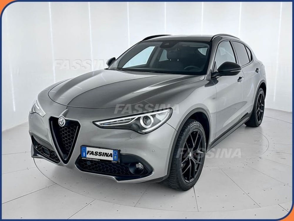 Alfa Romeo Stelvio usata a Milano (3)