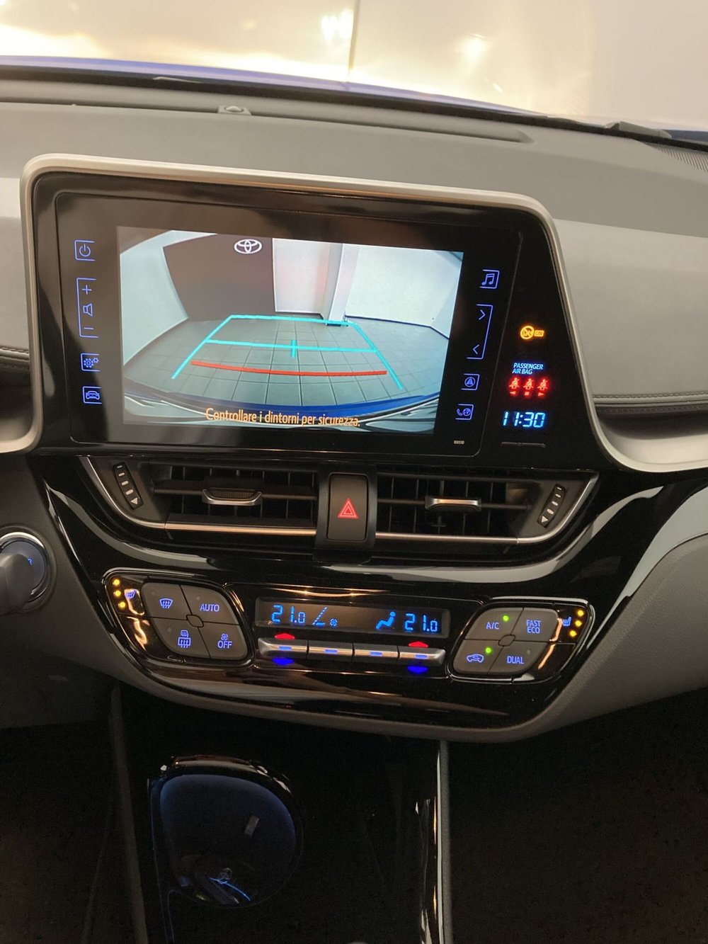 Toyota Toyota C-HR usata a Barletta-Andria-Trani (15)