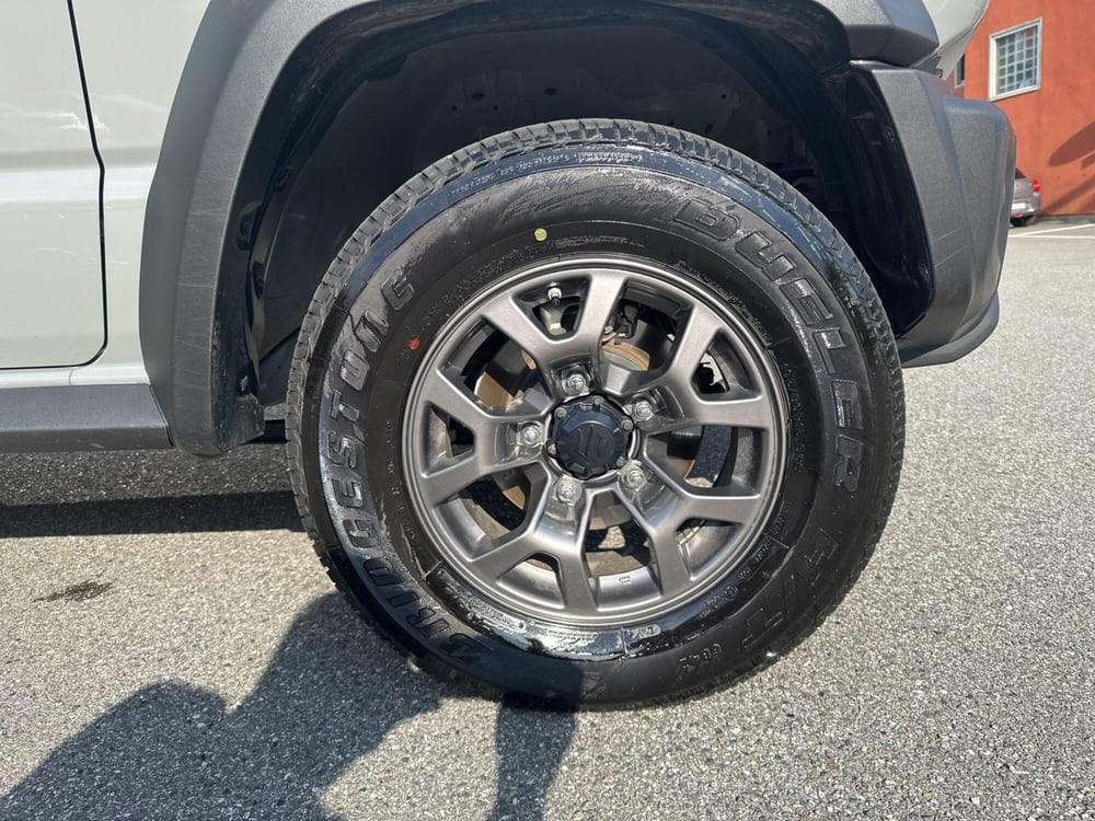 Suzuki Jimny usata a Vercelli (11)