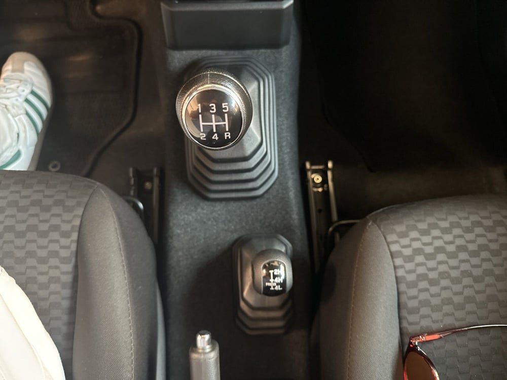 Suzuki Jimny usata a Vercelli (15)