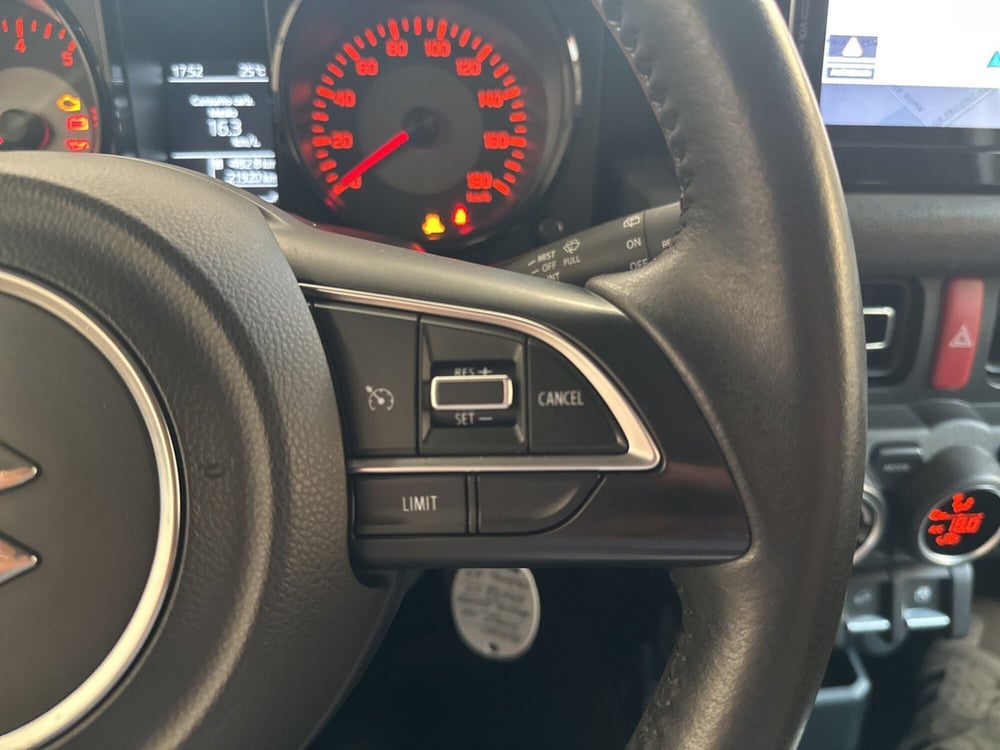 Suzuki Jimny usata a Vercelli (18)