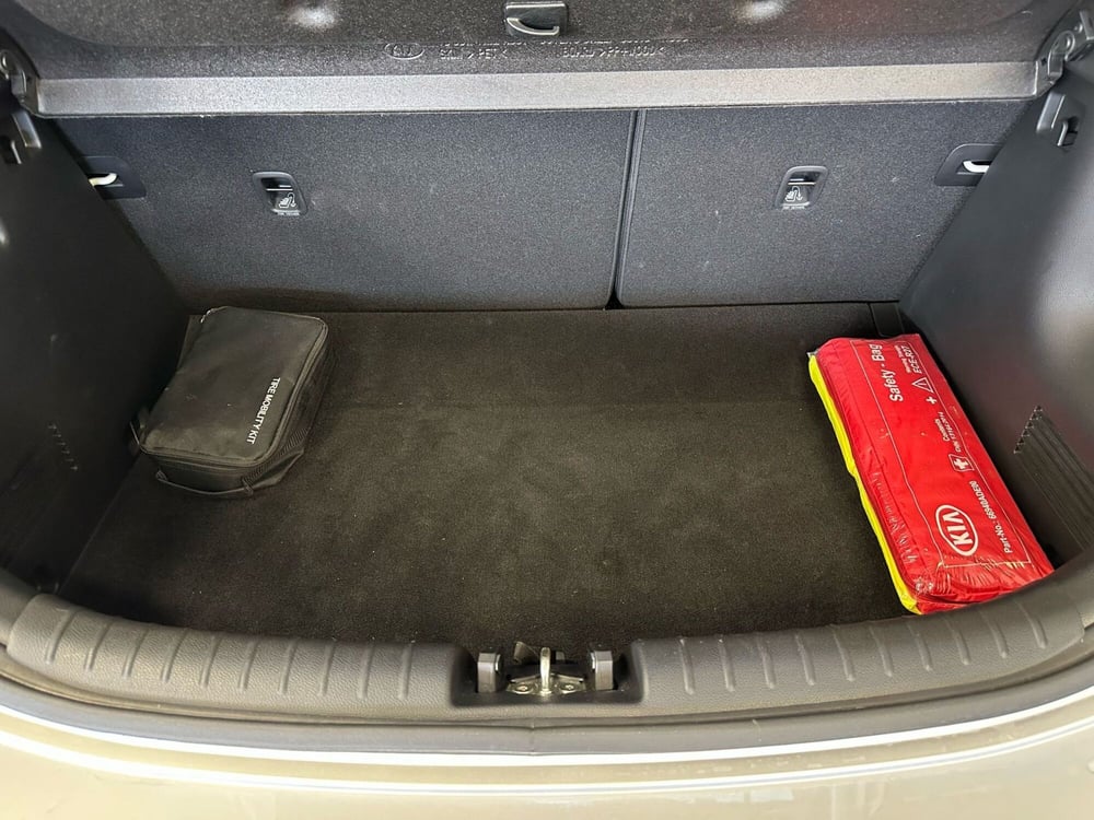 Kia Rio usata a Arezzo (14)