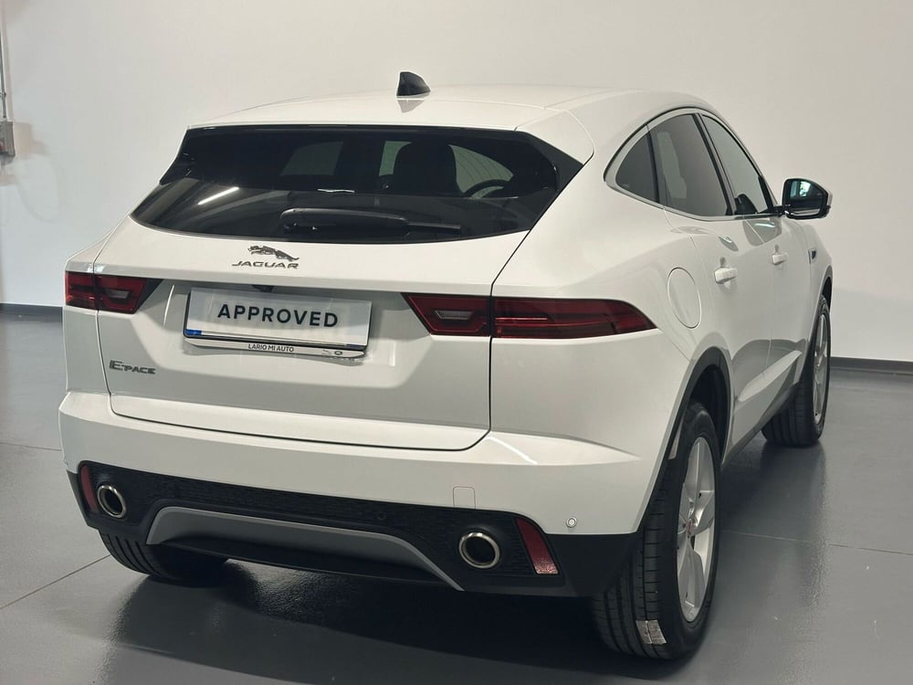 Jaguar E-Pace usata a Milano (2)