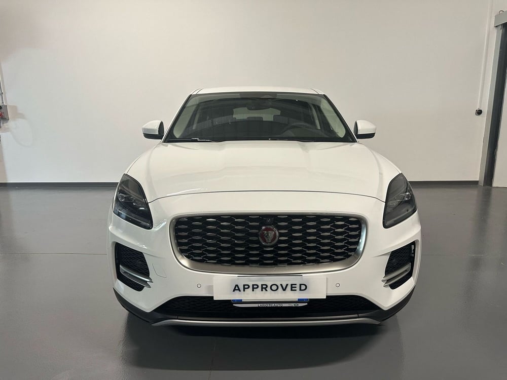 Jaguar E-Pace usata a Milano (8)