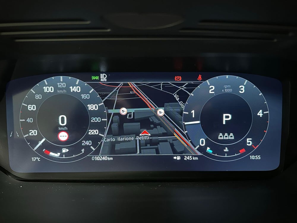 Land Rover Discovery Sport usata a Milano (10)
