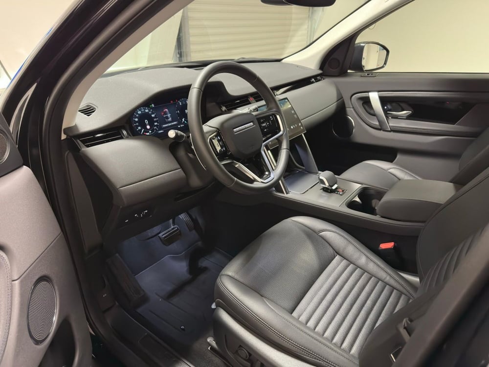 Land Rover Discovery Sport usata a Milano (19)