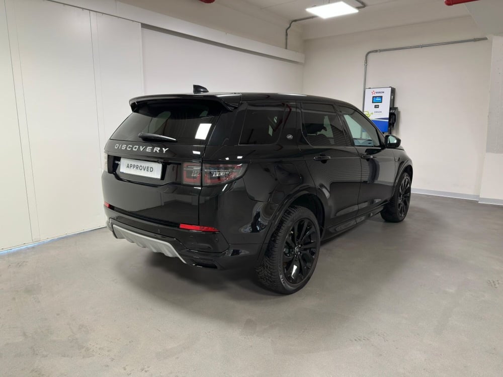 Land Rover Discovery Sport usata a Milano (2)