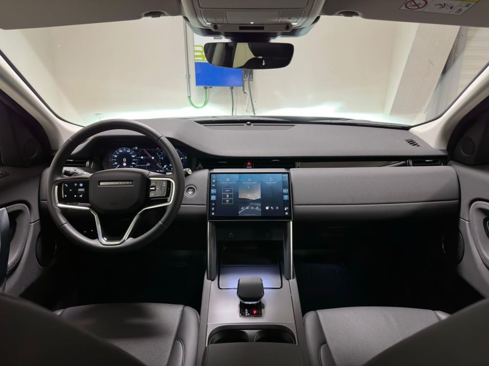 Land Rover Discovery Sport usata a Milano (4)