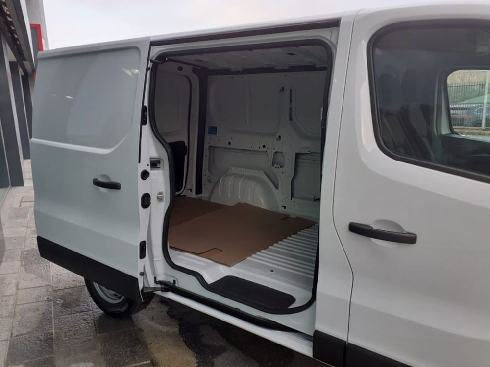 Renault Trafic nuova a Modena (8)