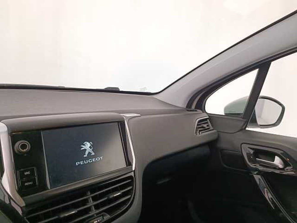 Peugeot 208 usata a Venezia (11)