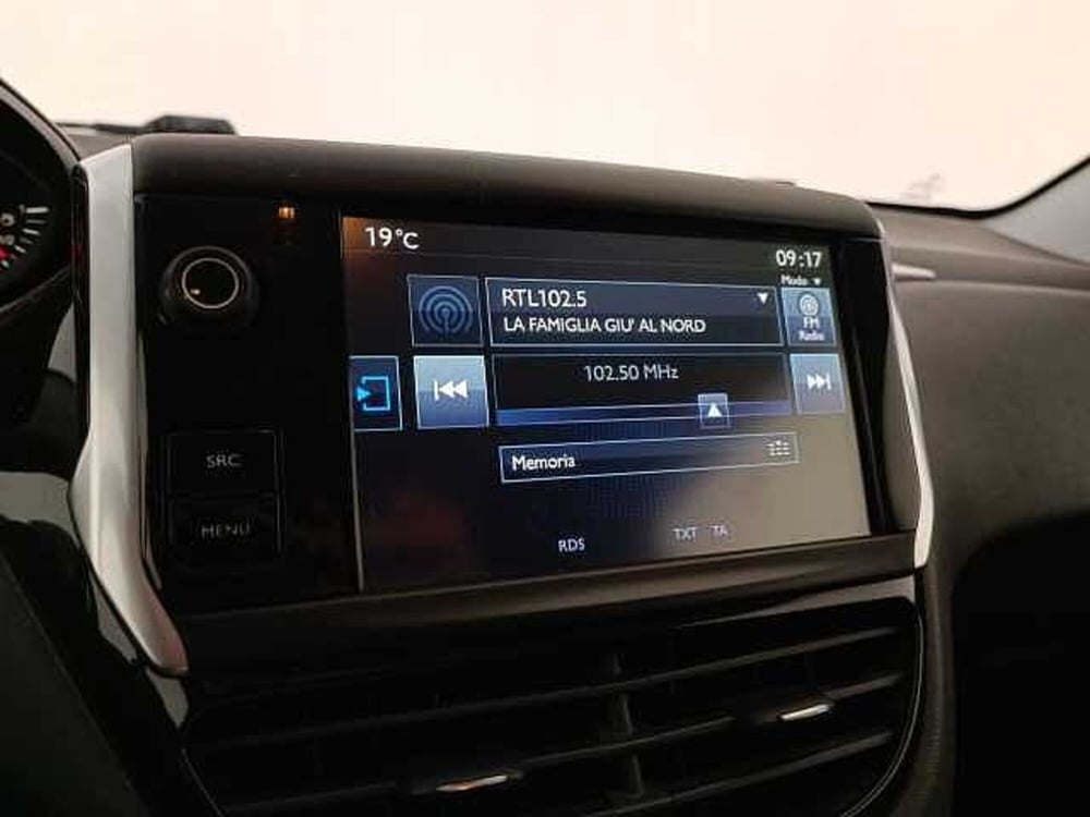 Peugeot 208 usata a Venezia (14)