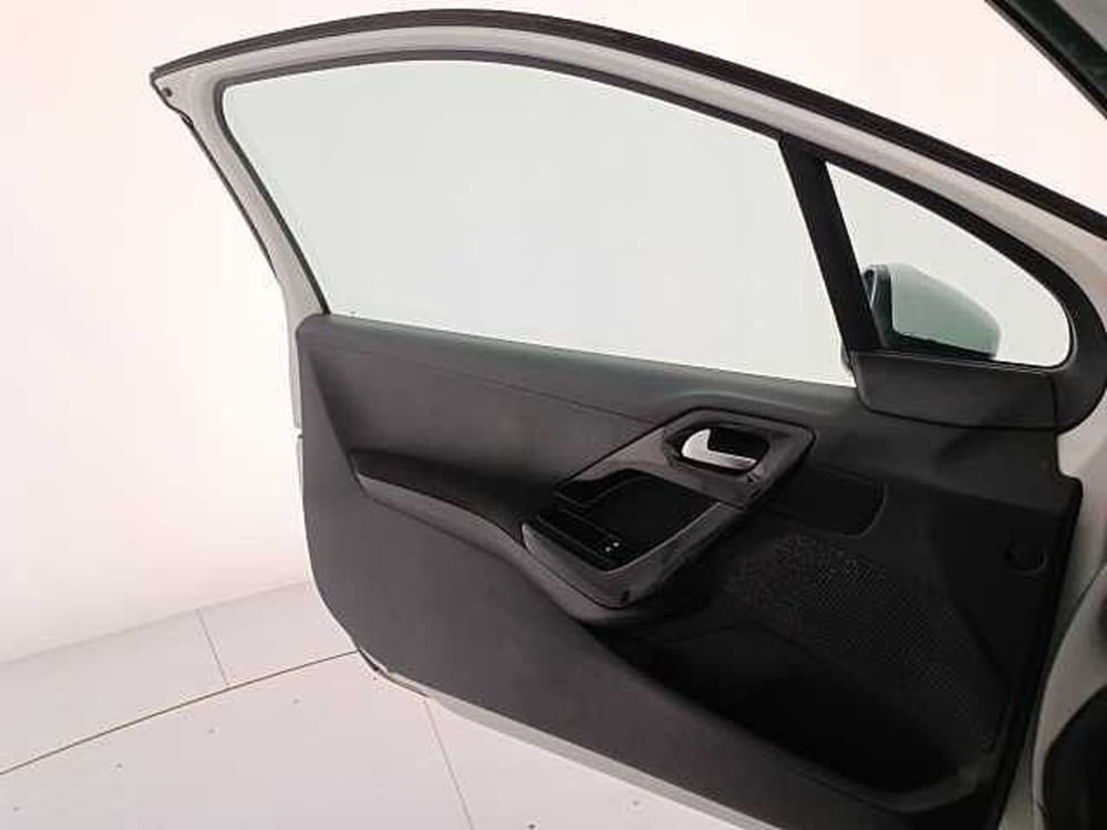 Peugeot 208 usata a Venezia (17)