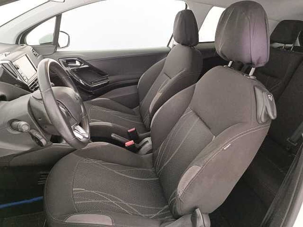 Peugeot 208 usata a Venezia (18)