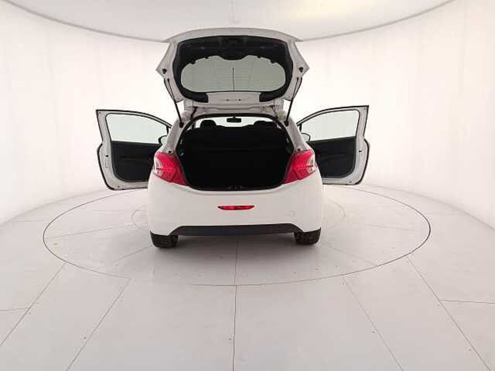 Peugeot 208 usata a Venezia (7)