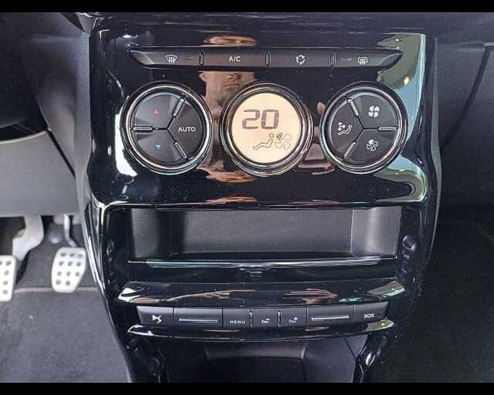 Ds DS 3 Coupé usata a Venezia (18)