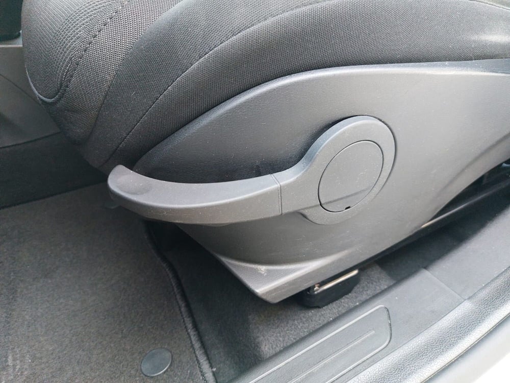 Lancia Ypsilon usata a Pavia (4)