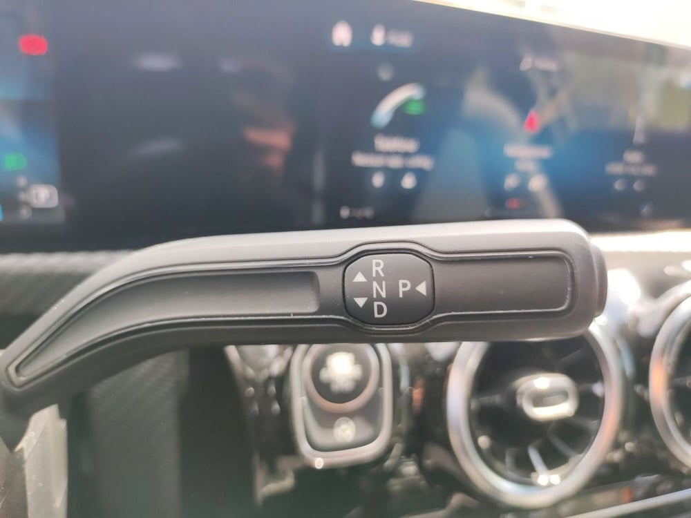Mercedes-Benz Classe A usata a Latina (19)