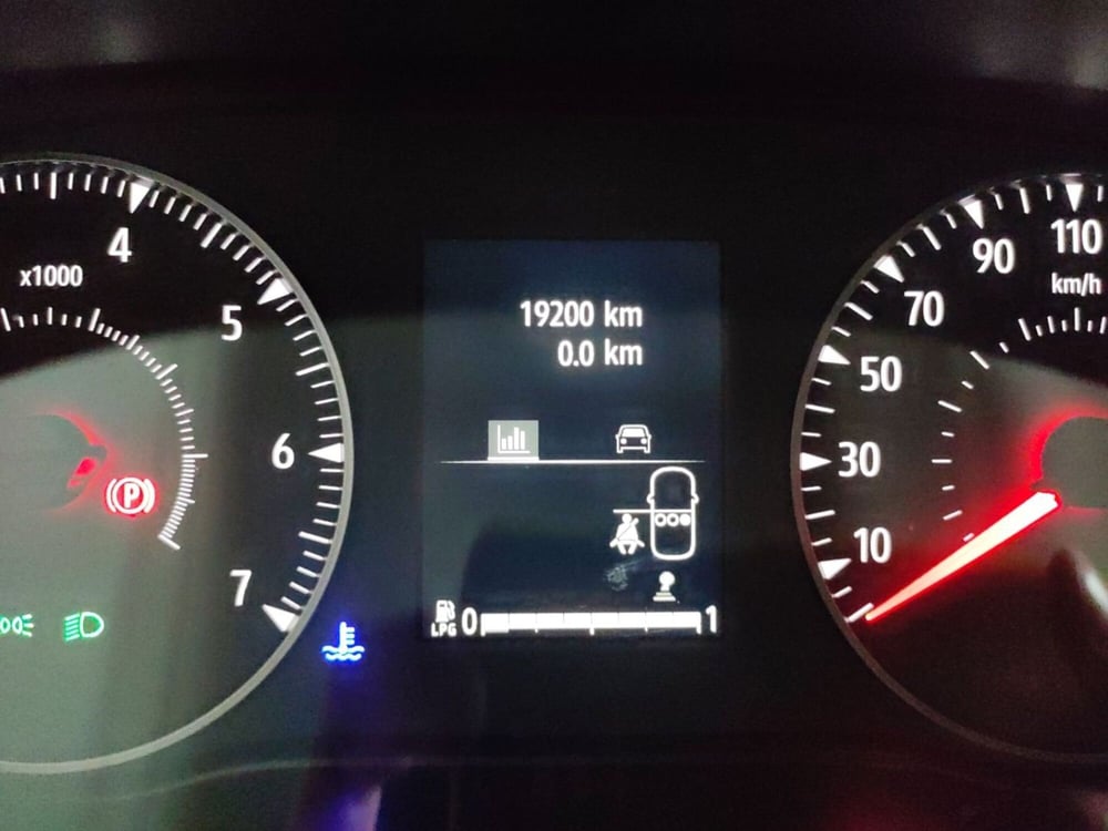 Dacia Sandero Streetway usata a Roma (14)