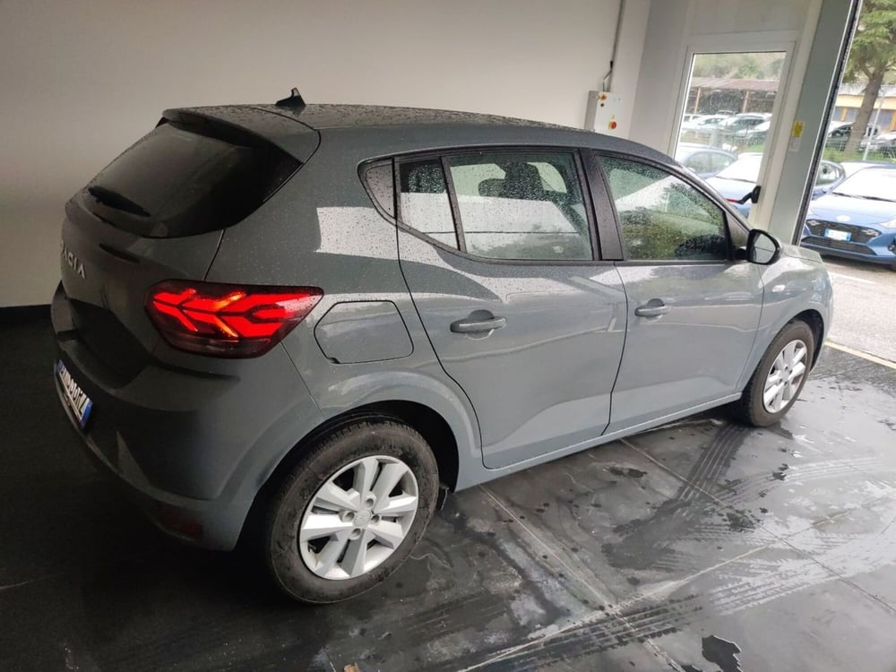 Dacia Sandero Streetway usata a Roma (6)