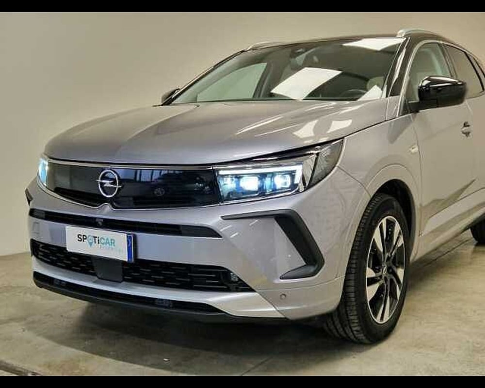 Opel Grandland usata a Milano (17)