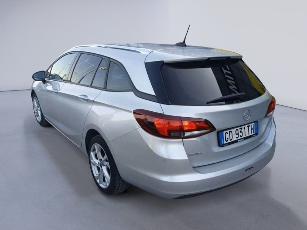 Opel Astra Station Wagon usata a Padova (7)