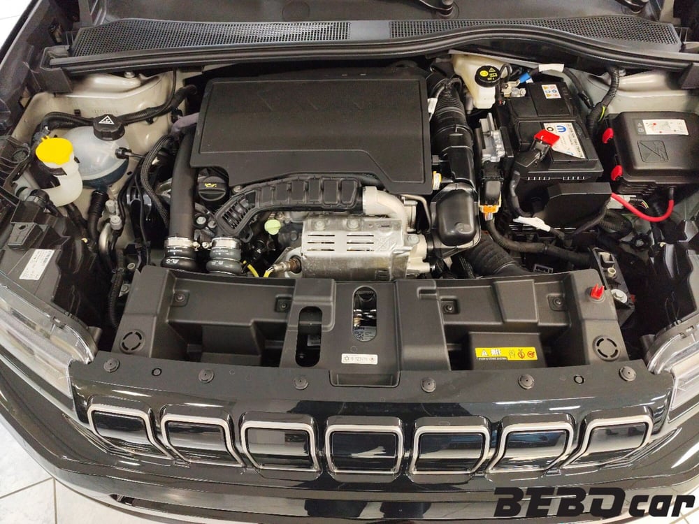 Jeep Avenger nuova a Torino (16)