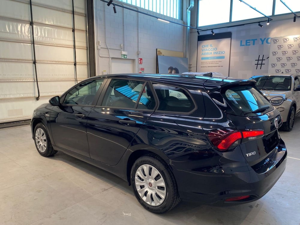 Fiat Tipo Station Wagon nuova a Milano (3)
