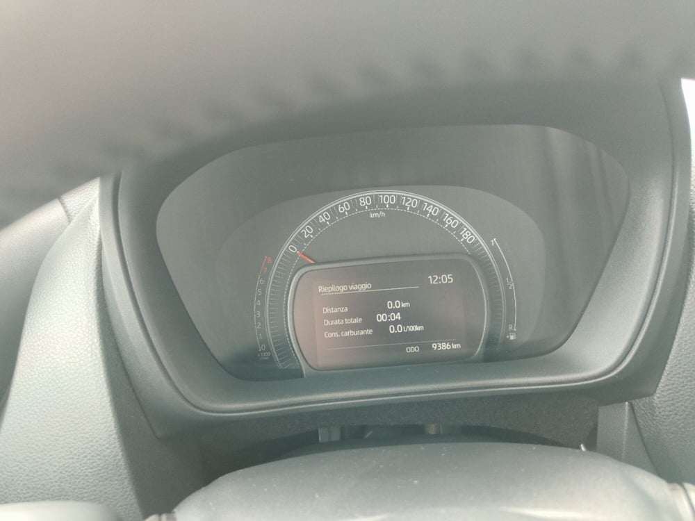 Toyota Aygo X usata a Reggio Calabria (14)