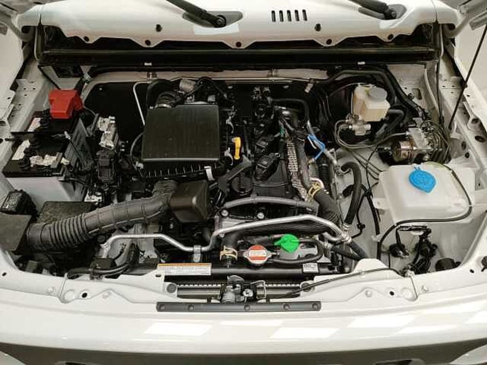 Suzuki Jimny nuova a Teramo (10)