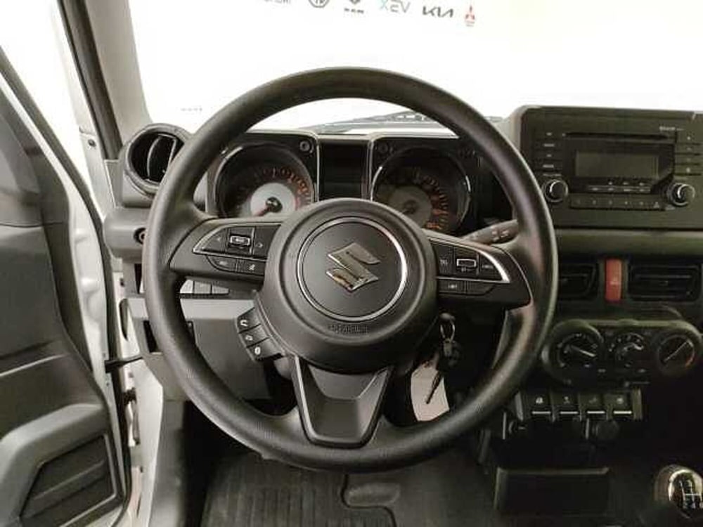 Suzuki Jimny nuova a Teramo (15)