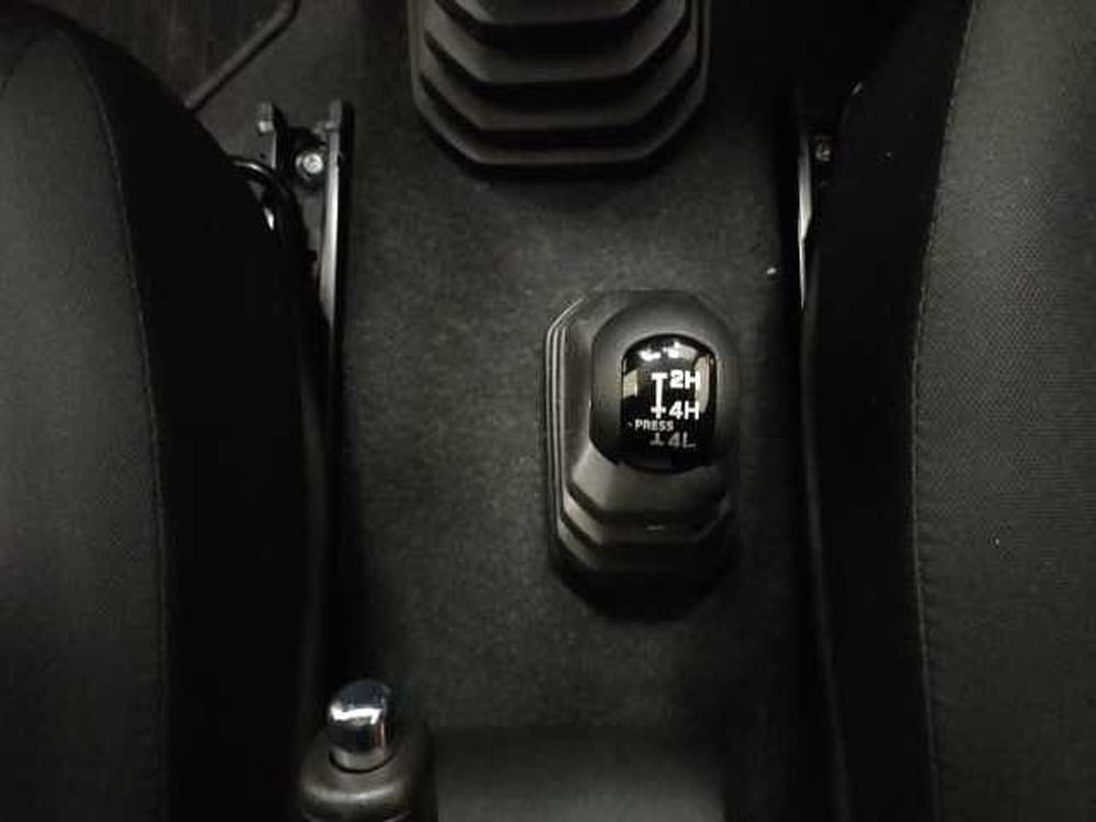 Suzuki Jimny nuova a Teramo (20)