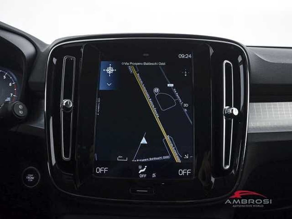 Volvo XC40 usata a Perugia (16)