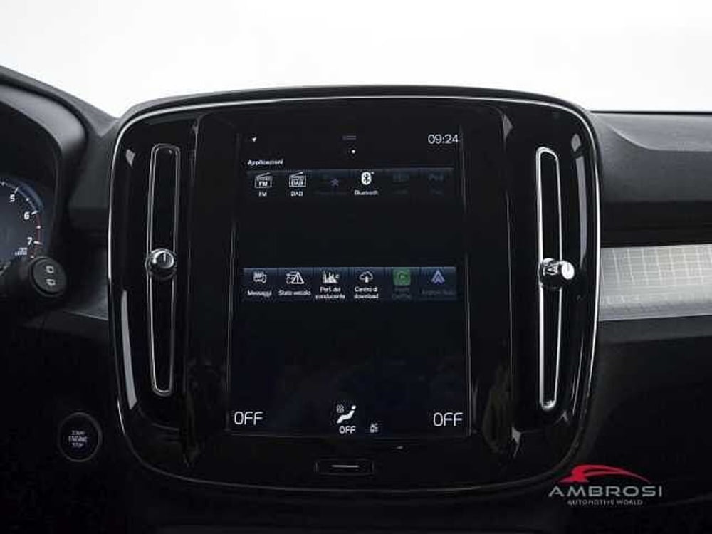 Volvo XC40 usata a Perugia (18)