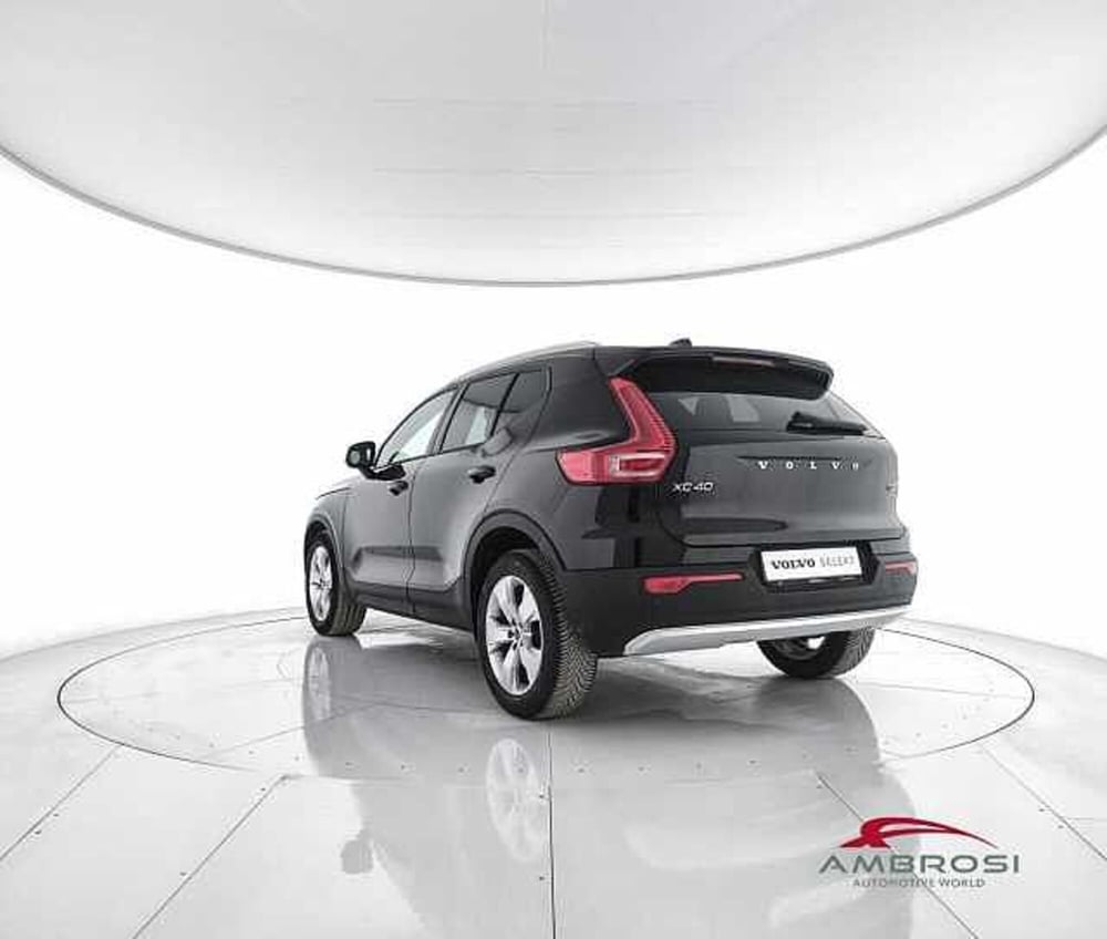Volvo XC40 usata a Perugia (4)