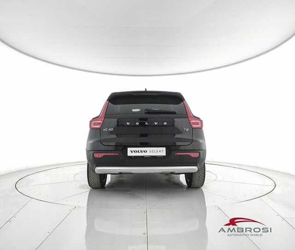 Volvo XC40 usata a Perugia (6)