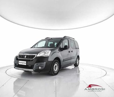 Peugeot Partner BlueHDi 100 Outdoor del 2017 usata a Corciano