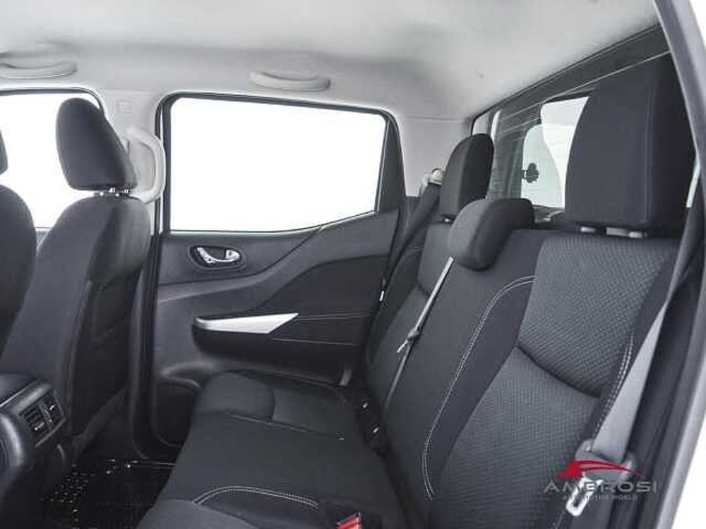 Nissan Navara usata a Viterbo (10)