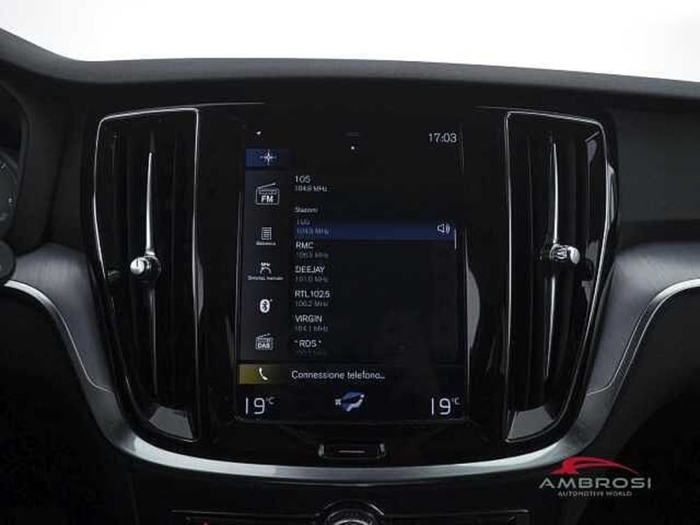 Volvo V60 Cross Country usata a Viterbo (14)