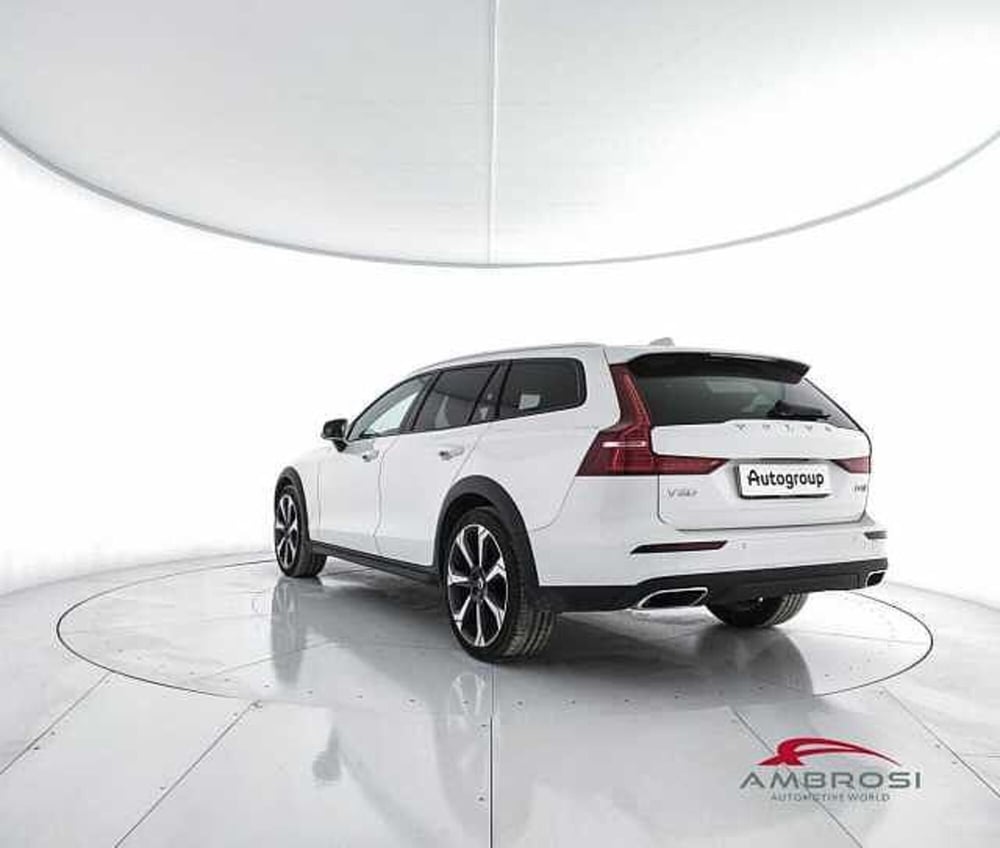 Volvo V60 Cross Country usata a Viterbo (4)