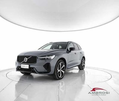 Volvo XC60 B4 (d) AWD automatico Plus Dark N1 del 2023 usata a Viterbo