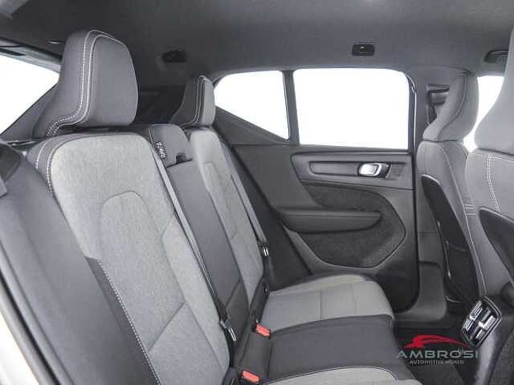 Volvo XC40 usata a Viterbo (11)