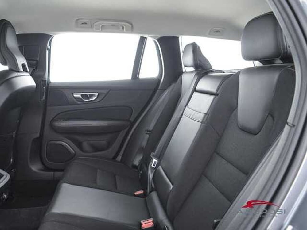 Volvo V60 usata a Viterbo (10)