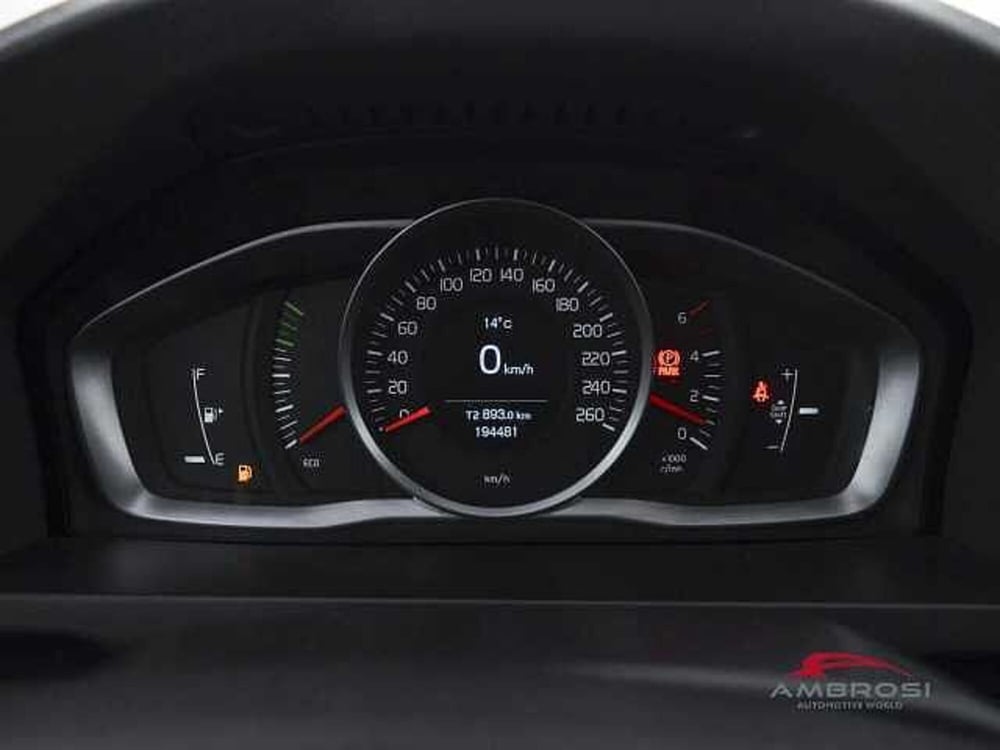 Volvo V60 usata a Viterbo (13)