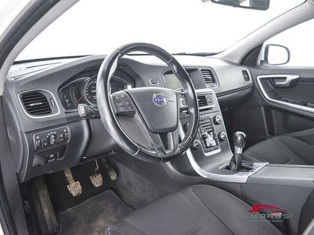 Volvo V60 usata a Viterbo (8)