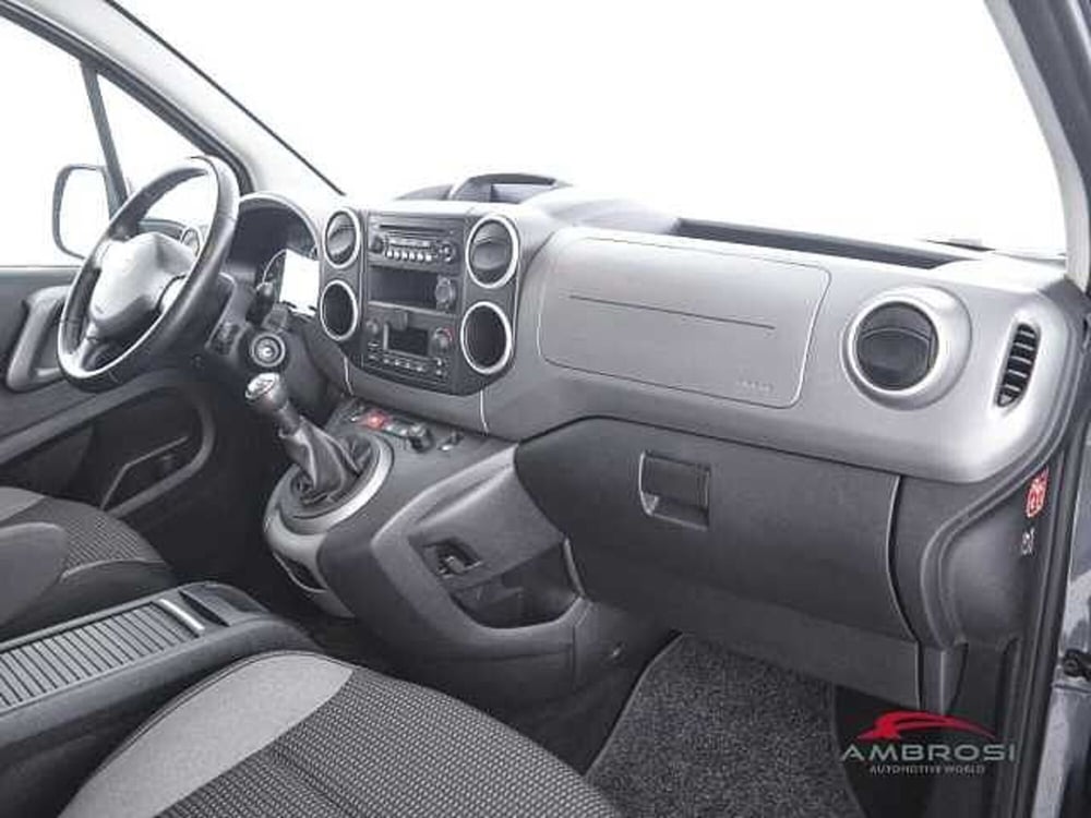 Peugeot Partner usata a Viterbo (12)