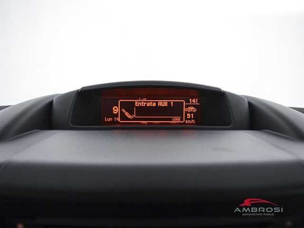 Peugeot Partner usata a Viterbo (15)