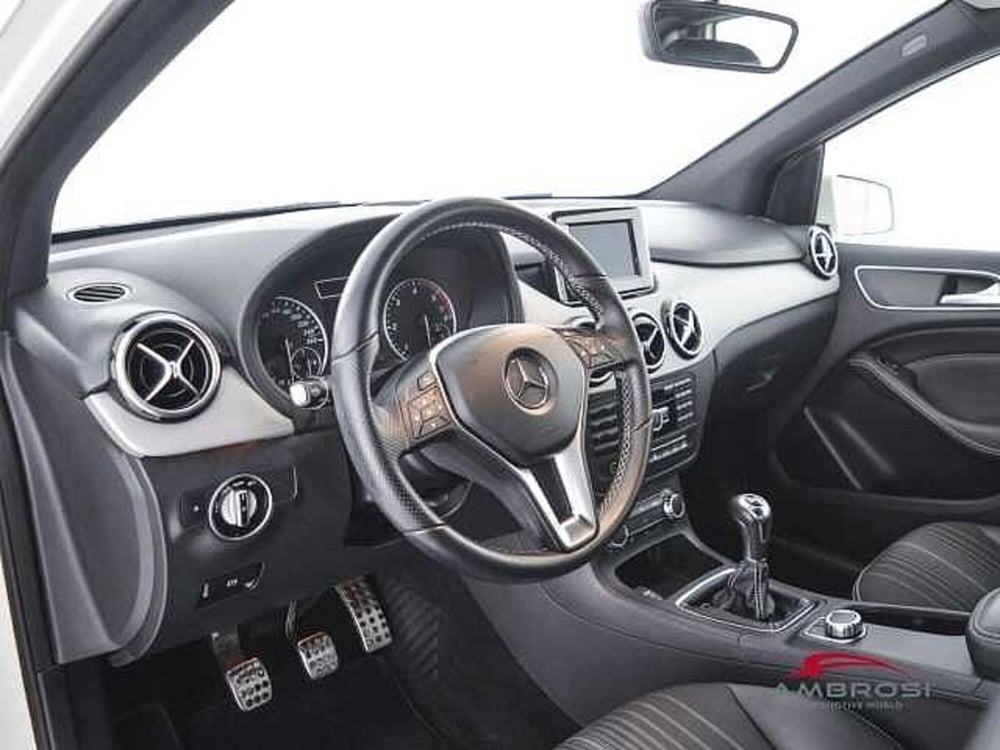 Mercedes-Benz Classe B usata a Viterbo (8)
