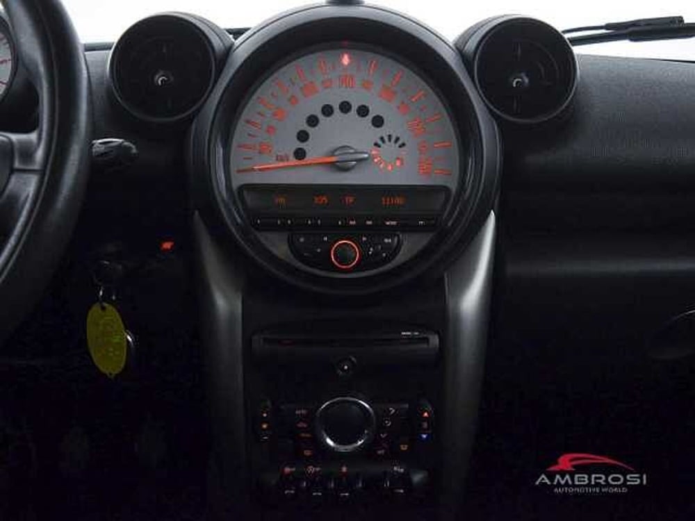 MINI Mini Countryman usata a Viterbo (17)